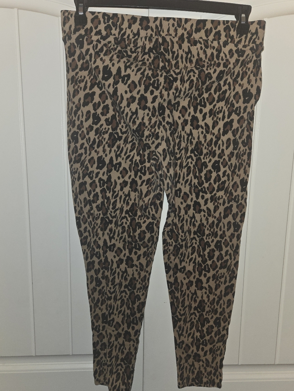 Torrid leggings Pocket size 2 Animal Print